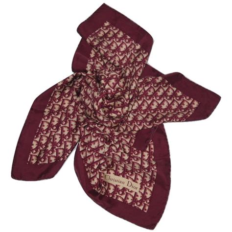 foulard de marque dior|foulard carré de soie.